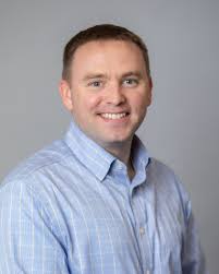 Derek L. Davis: Wealth Management Senior Relationship Manager