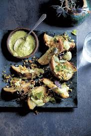 Celeri Rave Entier Roti Et Sauce Tahini Aux Herbes Chatelaine Vegetable Recipes Recipes Food