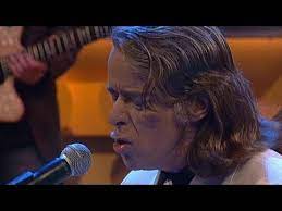 Mehr als zwei stunden mussten sich die zuschauer gedulden, bis steven gätjen das geheimnis schließlich lüftete. Helge Schneider Vs Udo Lindenberg Tv Total Youtube