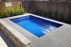 Barrier reef pools perth july 5 at 10:56 pm · our manhattan range has been a crowd favourite for a while now, but that doesn't mean we can't celebrate like it … 5 5m Plunge Pool Royal Blue Wangara