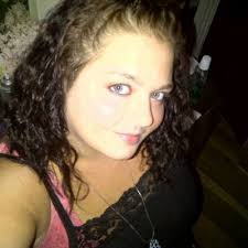 Latisha Gokey (@chickeybabey)