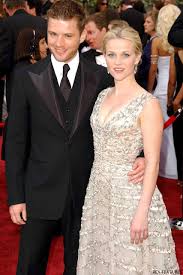 Jun 22, 2021 · ava phillippe's instagram followers couldn't get over how much she and her boyfriend resemble her parents, reese witherspoon and ryan phillippe, when they were younger. Ryan Phillippe Things Are Great With Reese Witherspoon