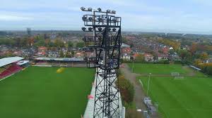 Wegen finanzieller unregelmäßigkeiten wurde go ahead mit punktabzug bestraft und belegte den 17. Het Stadion Van De Go Ahead Eagles De Adelaarshorst Vanuit De Lucht Youtube