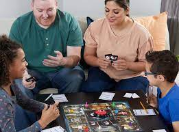 Que dijo juego ripley / momentos decisivos: Ripley Juego De Mesa Hasbro Gaming Clue Mentirosos