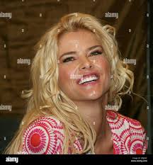Anna nicole smith hi-res stock photography and images
