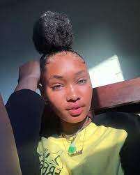 Pin By Warren On Pretty Ladies Natural Hair Styles Easy Hair Ponytail Styles Cute Curly Hairstyles