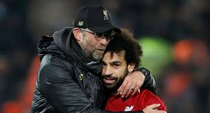 نشر موقع فريق ليفربول على صفحته الرسمية، صورة خاصة للدولي المصري محمد صلاح، وهو مبتسم ماسكًا بقوة القميص الأساسي لفريقه الإنجليزي. ÙÙ„Ø³Ø·ÙŠÙ†ÙŠ Ø£Ù… Ø¥Ø³Ø±Ø§Ø¦ÙŠÙ„ÙŠ Ø­Ù‚ÙŠÙ‚Ø© Ø§Ù„Ù„Ø§Ø¹Ø¨ Ø§Ù„Ø°ÙŠ ÙŠÙ‡Ø¯Ø¯ ÙˆØ¬ÙˆØ¯ Ù…Ø­Ù…Ø¯ ØµÙ„Ø§Ø­ ÙÙŠ Ù„ÙŠÙØ±Ø¨ÙˆÙ„ Sputnik Arabic