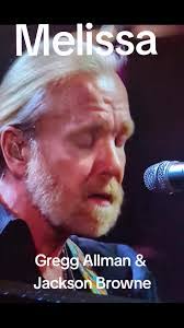 Melissa Cover's Instagram, Twitter & Facebook