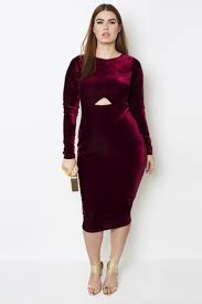 If We Are Talking About The New Year S Eve Events You Should Definitely Pick Out A Ve Plus Size Cocktail Dresses Velvet Cocktail Dress Plus Size Party Dresses