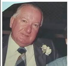 Grave of Samuel Grubb who died 1921 , He requested to be buried standing  upright facing out towards County TIPPERARY above Clogheen in the  knockmealdown Mts 🇺🇦