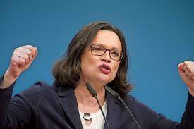 8 months ago8 months ago. Spd Wahlt Erstmals Eine Vorsitzende