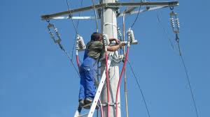Primul utilizator, cel care a realizat reteaua. Scad Tarifele De Racordare La ReÅ£eaua ElectricÄ Nu VeÅ£i Mai PlÄti Si Contorul Economica Net
