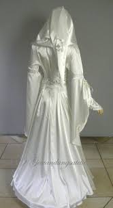 Check spelling or type a new query. Mittelalter Brautkleid Feen Kleid Mit Cape Umhang Kleid Mit Cape Kleider Braut
