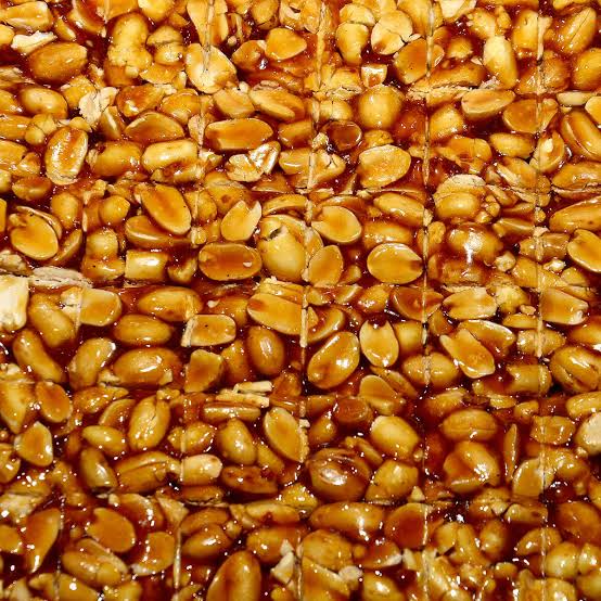 PALLI CHIKKI 200GM BUY ONE GET ONE FREE