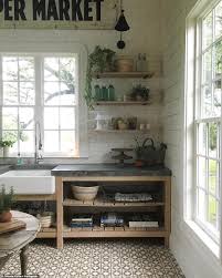 I completed the entire season on a tight schedule (basically an episode a week, including… Joanna Und Chip Gaines Auf Dem Bauernhof Ein Blick In Ihre Bezaubernden Land Zu Hause Aktuelle Boulevard Nachrichten Und Fotogalerien Zu Stars Sternchen