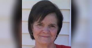 Janet Beall's Instagram, Twitter & Facebook