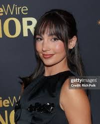 Theresa Curry's Instagram, Twitter & Facebook