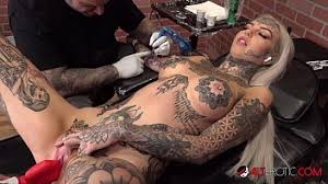Amateur milf masturbating in her bedroom to orgasm. Free Hd Amber Luke Masturbates While Getting Tattooed Porn Video