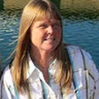 Cathy Voelker's Instagram, Twitter & Facebook