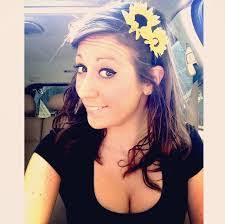 Leigh Kane's Instagram, Twitter & Facebook