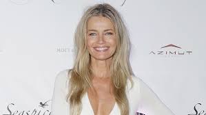 Paulina porizkova was born on april 9, 1965 in prostejov, czechoslovakia as pavlina porizkova. Paulina Porizkova Recalls The Mistakes She Made As A Young Model I Sold My Childhood And My Teenage Years Fox News