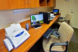 Prefer to speak with one of our customer care representatives directly? Holiday Inn Resort At Lake George An Exceptional Lake George Hotel Family Vacation Destination