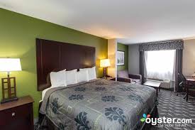 Featuring an outdoor swimming pool, free self parking and a free carpark, red roof inn austin north offers accommodation within 7 km from lbj presidential library museum. Red Roof Inn Austin North Review What To Really Expect If You Stay