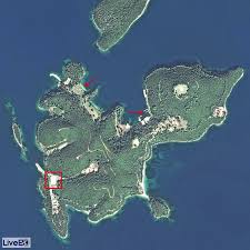 Beigesetzt wurde er neben seinem sohn alexander auf der insel scorpios vor griechenland. Wirtschaft Von Oben 41 Die Eigene Insel Wohin Die Superreichen Vor Corona Fliehen Konnen