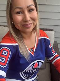 Edmonton Oilers Fans Show Off Their Team Spirit