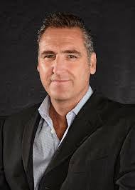 Drew Beaver's Instagram, Twitter & Facebook