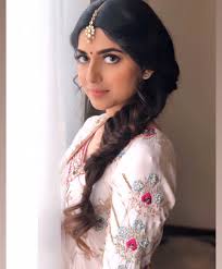 Nimrat Khaira Su Instagram Dream Within A Dream Nimrat Khaira Pakistani Wedding Outfits Punjabi Outfits As beautiful as simplicity is, it can become a tradition that stands in the way of exploration. nimrat khaira su instagram dream