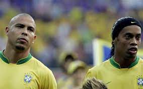 بعد إكتمال عقد 32 منتخب المتأهلة إلى نهائيات كأس العالم مونديال روسيا 2018 أعلنت اللجنة المنظمة والفيفا الأربعة مستويات التي ستكون. Ø£Ø´Ù‡Ø± Ù„Ø§Ø¹Ø¨ÙŠ ÙƒØ±Ø© Ø§Ù„Ù‚Ø¯Ù… Ù…Ù† Ø§Ù„Ø¨Ø±Ø§Ø²ÙŠÙ„