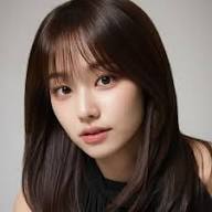 Kang Mi-na Sheds 13kg for Office Drama Role