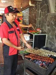 Bakso bakar di malang trowulan resep di bumbu oles batu terkenal harga 2021 ss gambar kuliner jawa timur bogor cibinong 10 daftar bakso bakar paling terkenal di malang, nikmat dan murah. Bakso Bakar Trowulan Picture Of Bakso Bakar Trowulan Malang Tripadvisor