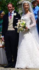 Queen And Prince Harry Attend Lady Gabriella Windsor S Wedding Royal Wedding Dress Royal Wedding Gowns Celebrity Bride
