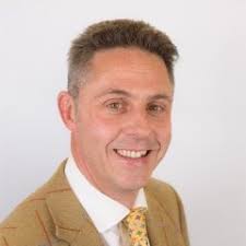 Andrew Samuel MSc MRICS, Director from Samuel and Son Horam office