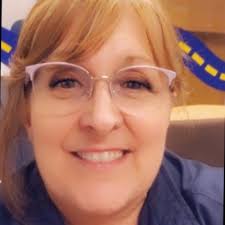 This last fall I had the opportunity to go back to school to finish my last  semester towards my bachelor's degree.