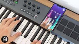 These can be viewed as a reference or played along to or repeated and scales can be played. Best Iphone And Ipad Apps To Learn Piano In 2021 Igeeksblog