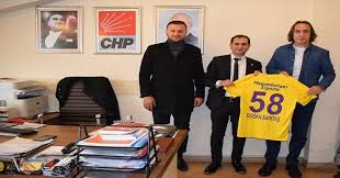 Lig beyaz grup takımlarından eyüpspor. Eyupspor Baskani Murat Ozkaya Chp Eyupsultan Ilce Baskani Dogan Saritas I Ziyaret Etti Haberetkin