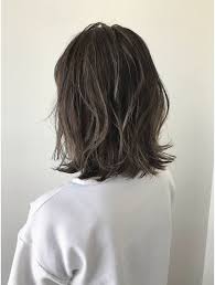 切りっぱなしボブパーマアッシュグレージュ l020545126 エル le のヘアカタログ ホットペッパービューティー ヘアスタイリング ヘアスタイル ロング ヘアスタイル