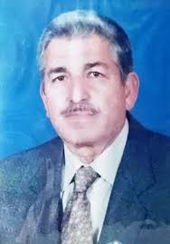 Diş Dr. HASAN TURGUT KAMER (1892-1955) Şehrimizin ilk Diş Hekimi, Kafkas  cephesinde savaşmış ve yara almış Kafkas Gazisi, Şehrimiz insanına hizmet  vermeyi kendine vazife bilip, İstanbul Yeniköydeki muayenehanesi kapatıp  Maraşa dönen, Maraş