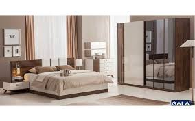 pin by may aboshab on 倫 倫 倫 ꮇყ swɛɛɨ ɧsmye 倫 倫 倫 brown furniture bedroom bedroom bed design modern bed