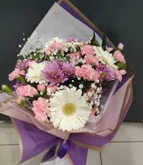 Forumdan sevdi�imiz �yelere �i�ek verelim