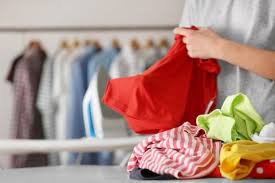 Am besten eignet sich dazu zitronensäure. Deoflecken Entfernen So Wird Die Kleidung Wieder Sauber Brigitte De