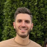 Jan Freier's Instagram, Twitter & Facebook