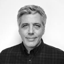 Una vez más, agradecemos infinitamente todo el cariño que nos habéis hecho  llegar durante los últimos días. Tal y como Mario habría querido, este  Volcán continúa en erupción 🌋