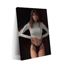 Ukrainian Beauty Model Anna Ralphs Figure Portrait Poster 4 Canvas Art Wall  Poster Printing Office Bedroom Aesthetic Poster Gift 24x36inch(60x90cm)  Frame-style : Amazon.ca: Home