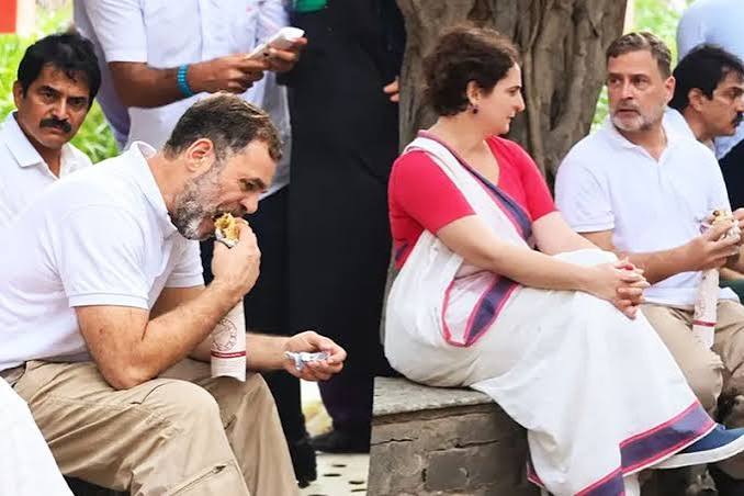 Rahul Gandhi Faces Backlash For Eating 'Chicken Roll' At Delhi Protest - Sangbad Pratidin