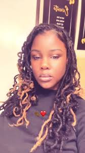 Nicole Beans (@peanutsnchocolate)