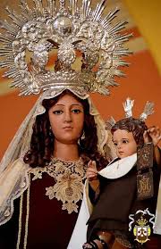 El 12 de diciembre es el día de la virgen de guadalupe, patrona de américa y venerada en muchos países pero con mayor intensidad en méxico, donde se apareció a juan diego hacia mediados de 1500 y dio señales claras de su aparición, dejando para siempre la tilma dibujada con su imagen, la cual. Sabatina A La Virgen Del Carmen Venerable Y Real Hermandad De Nuestra Senora Del Carmen Coronada